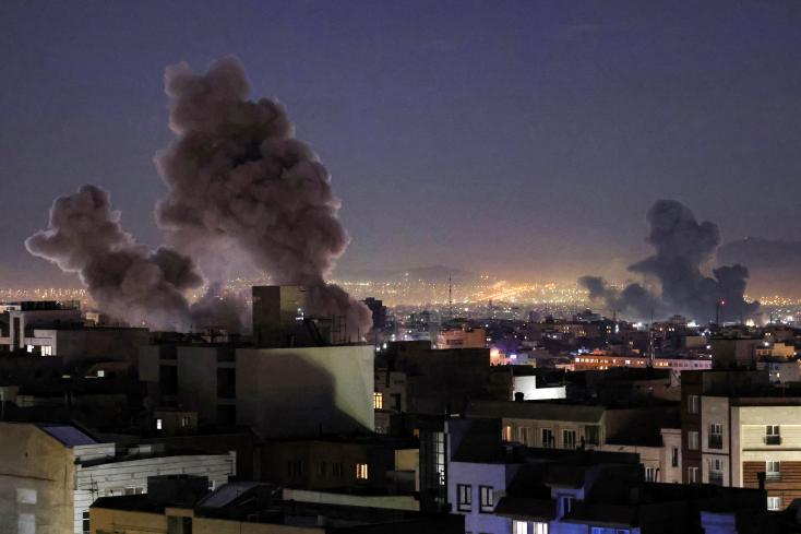 Frappes sur l’Iran : soutien des alliés, condamnations et peur d’un embrasement global